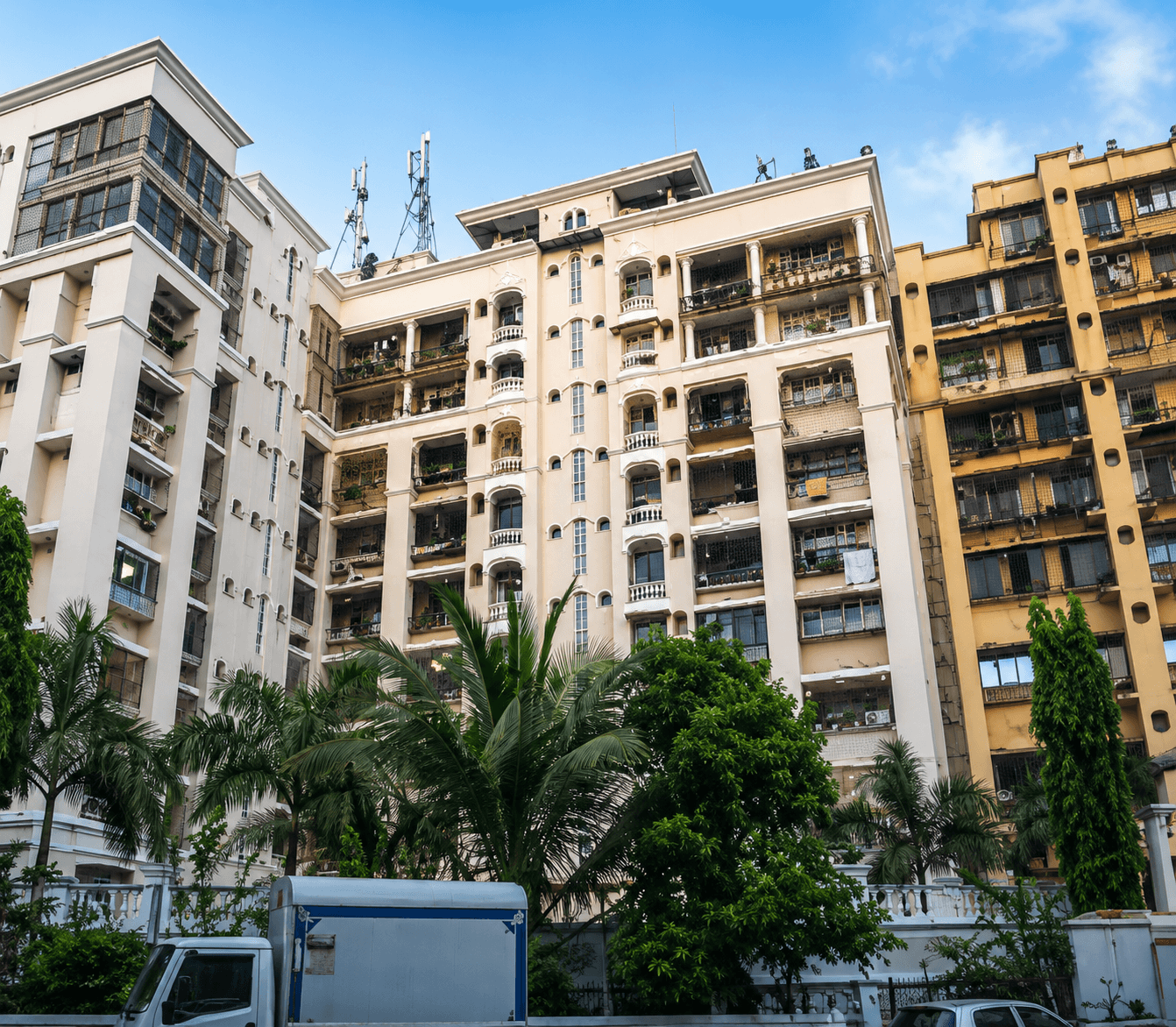 Saraswati Apartment